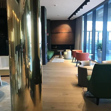 Vincci Consulado De Hotell