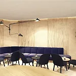Vincci Consulado De