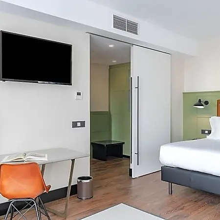 Hotel Vincci Consulado De