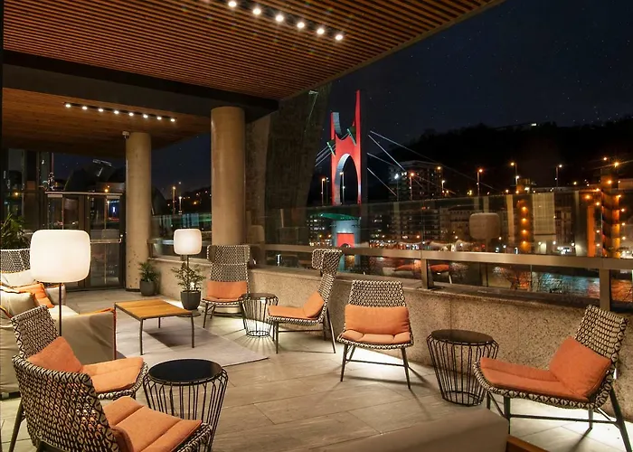 Готель Vincci Consulado De 4*